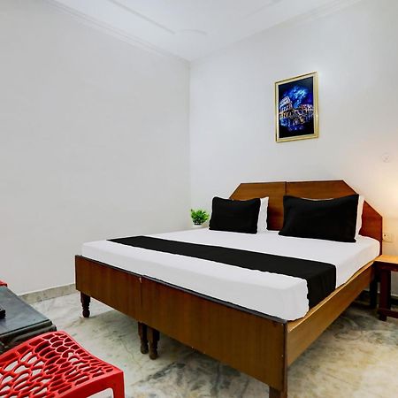 Super Hotel Live View Indraprastha Exterior foto