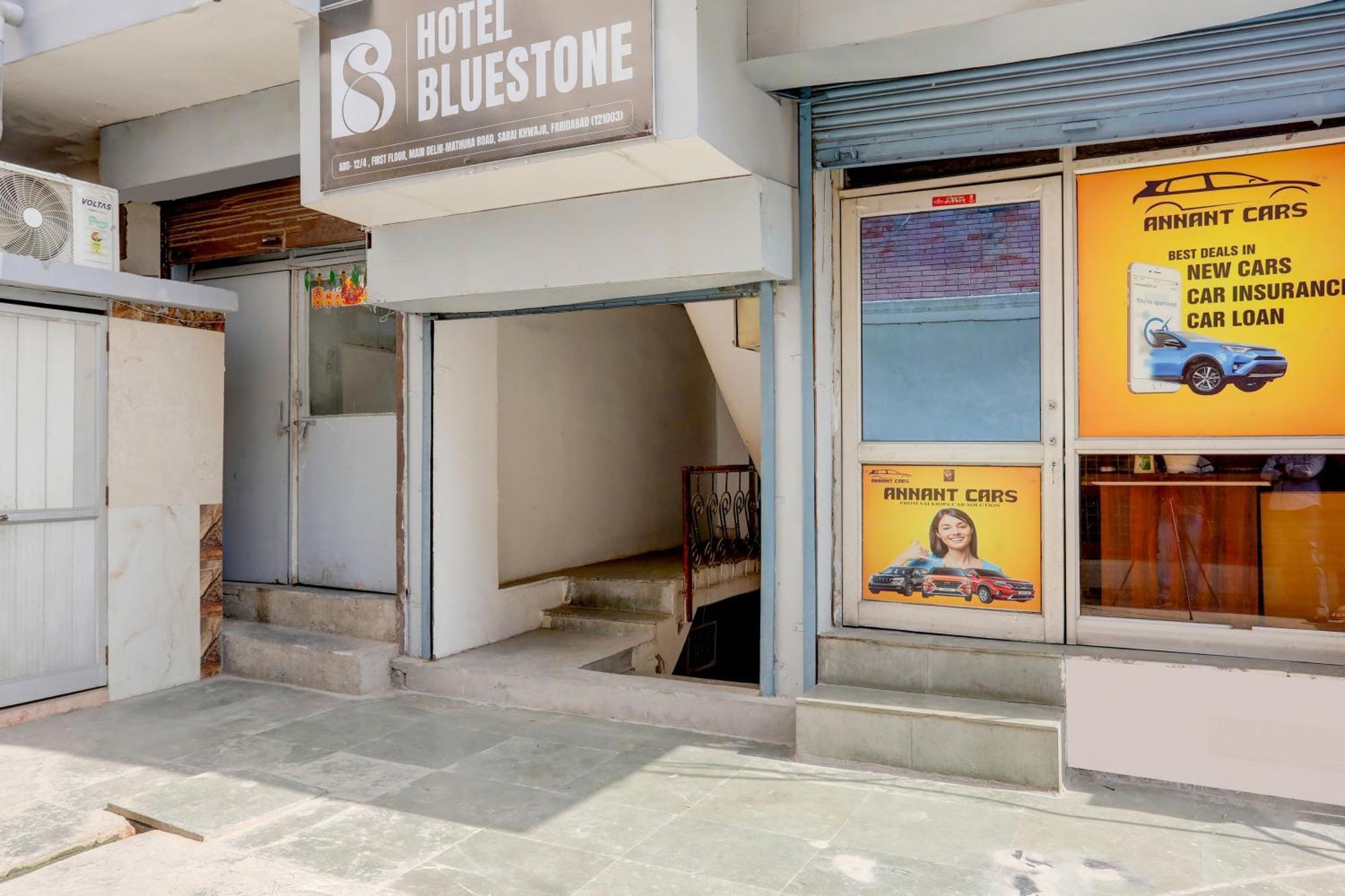Super Hotel Live View Indraprastha Exterior foto