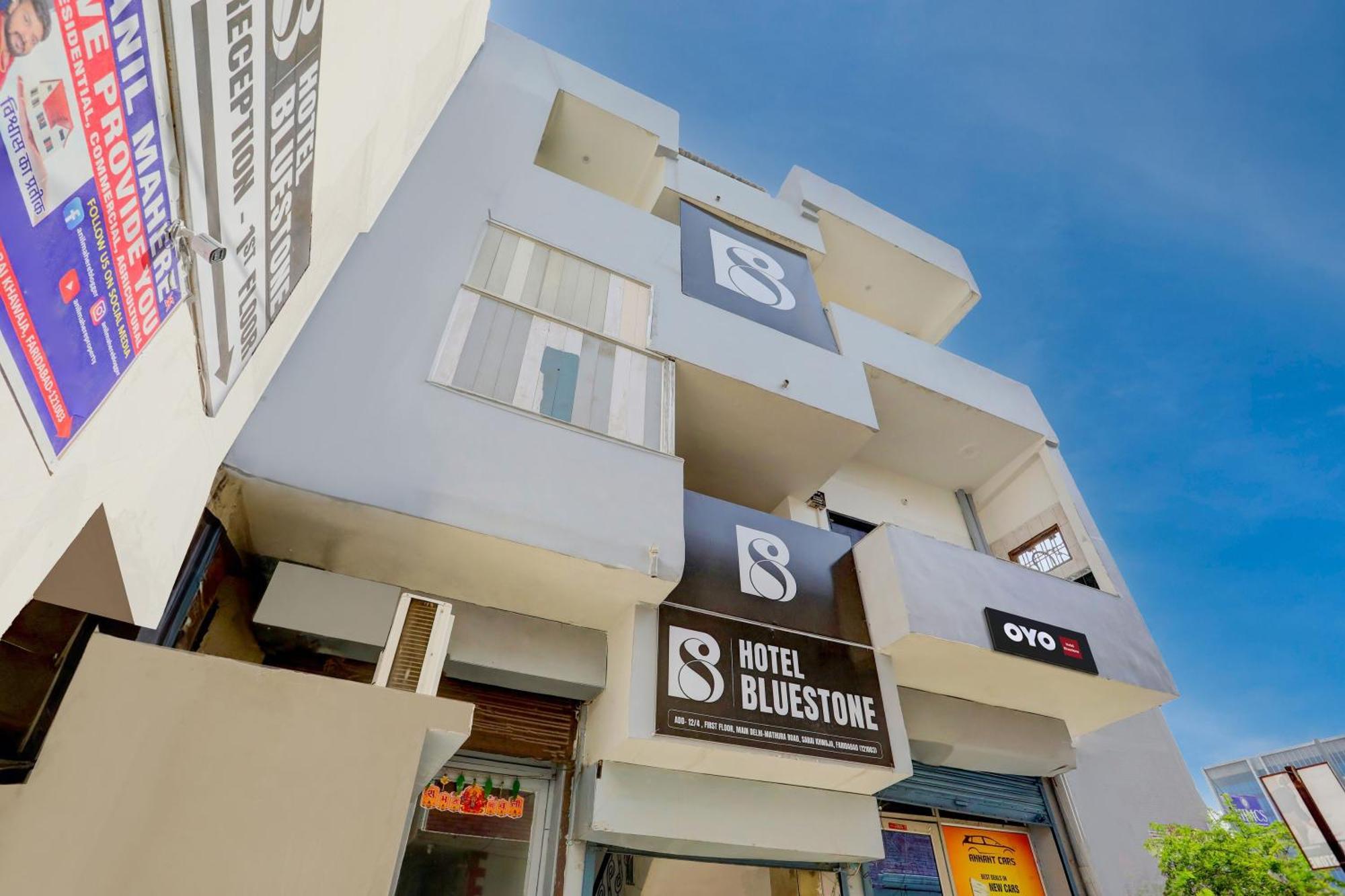 Super Hotel Live View Indraprastha Exterior foto